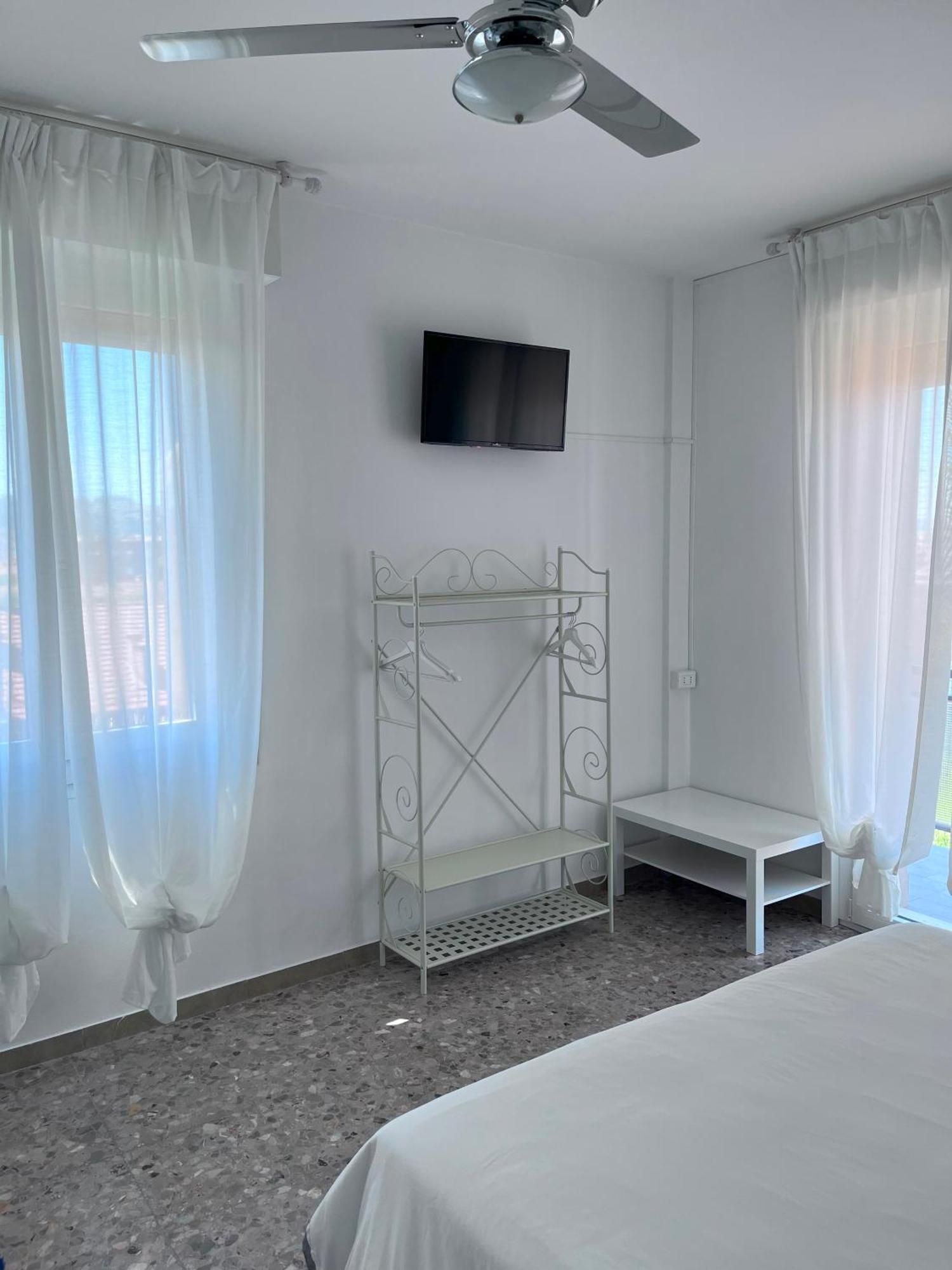 B&Bononia View โบโลญญา ภายนอก รูปภาพ
